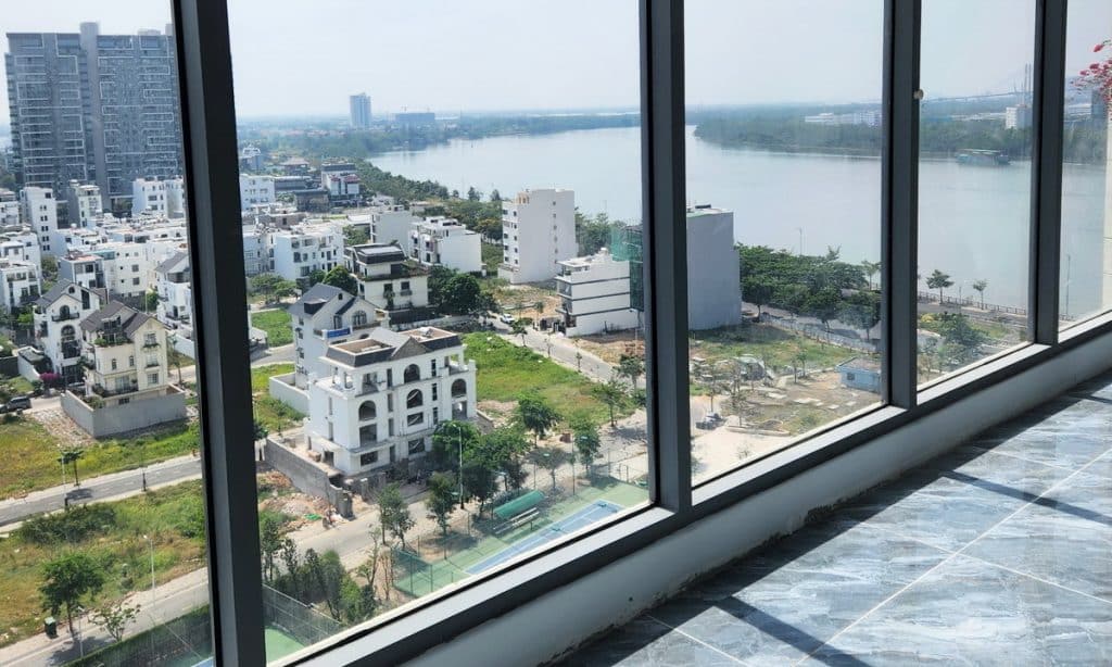 Căn hộ Đảo Kim Cương bán 3 phòng ngủ lầu cao nội thất cơ bản view sông